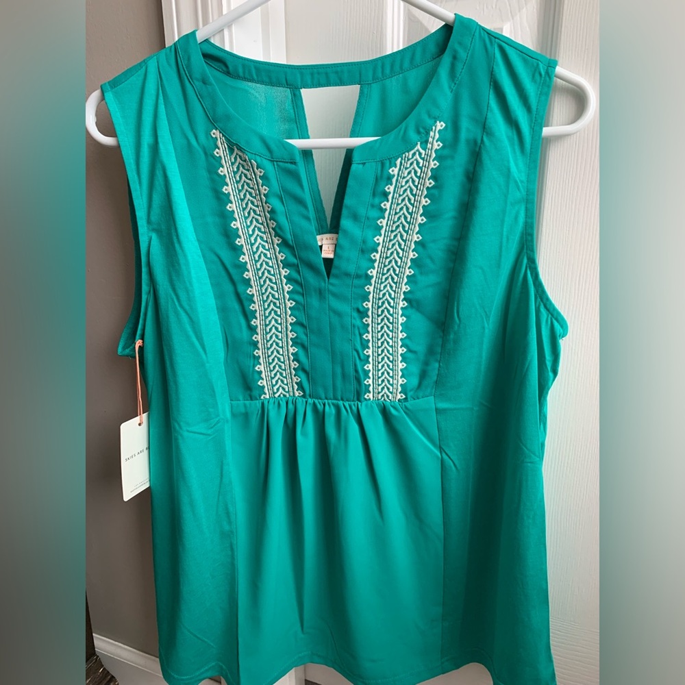 Sleeveless top